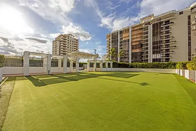 6365 Collins #4106, Miami Beach, FL 33141 - Photo 36
