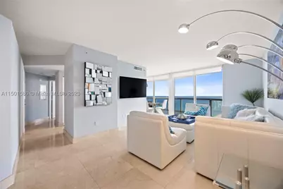 6365 Collins #4106, Miami Beach, FL 33141 - Photo 4