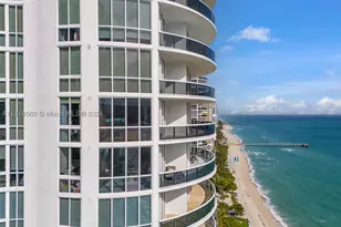 15901 Collins, Sunny Isles Beach, FL 33160 - Photo 6