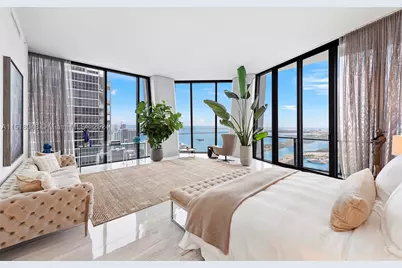 1000 Biscayne #5501, Miami, FL 33132 - Photo 10