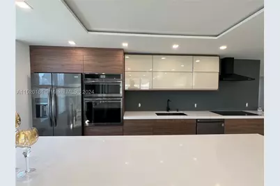 [Address not provided], Sunny Isles Beach, FL 33160 - Photo 4