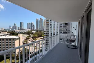 [Address not provided], Sunny Isles Beach, FL 33160 - Photo 32
