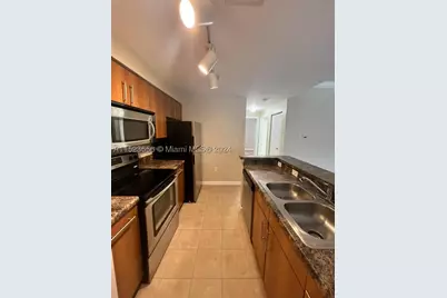 5940 W Sample #304, Coral Springs, FL 33067 - Photo 10