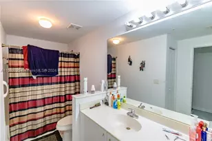 5860 W Sample, Coral Springs, FL 33067 - Photo 10