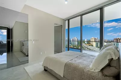 18975 Collins #2000, Sunny Isles Beach, FL 33160 - Photo 10