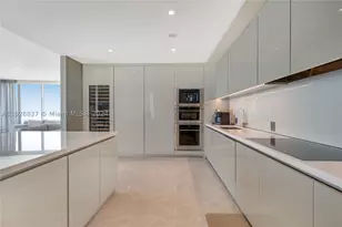 18975 Collins, Sunny Isles Beach, FL 33160 - Photo 4