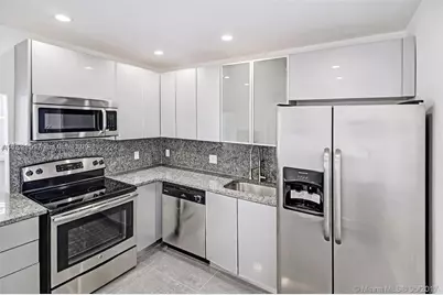 2801 NE 183rd #2208W, Aventura, FL 33160 - Photo 4