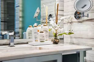 2201 Collins, Miami Beach, FL 33139 - Photo 24