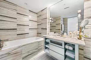 2201 Collins, Miami Beach, FL 33139 - Photo 22