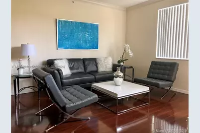 9172 Collins #13, Surfside, FL 33154 - Photo 4