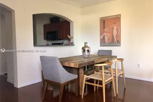 9172 Collins, Surfside, FL 33154 - Photo 8