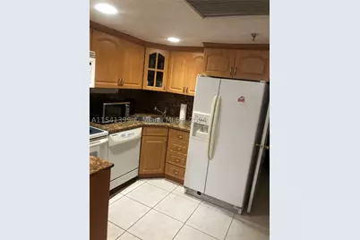 [Address not provided], Miami Beach, FL 33140 - Photo 8