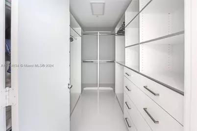 17301 Biscayne #1201, North Miami Beach, FL 33160 - Photo 16