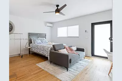 740 SW 9th #2, Miami, FL 33130 - Photo 2