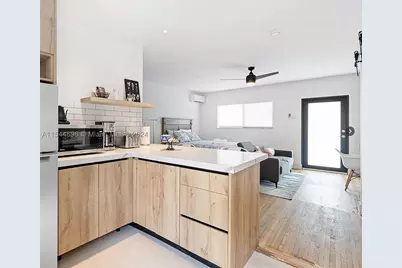 740 SW 9th #2, Miami, FL 33130 - Photo 6