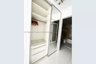 [Address not provided], Miami Beach, FL 33139 - Photo 10