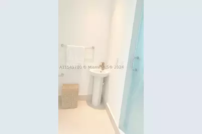 501 NE 31st #3004, Miami, FL 33137 - Photo 4