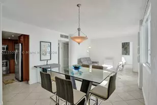 5005 Collins, Miami Beach, FL 33140 - Photo 6