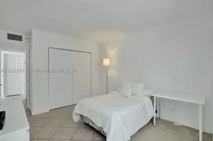 5005 Collins, Miami Beach, FL 33140 - Photo 22