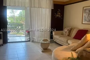 2871 Somerset, Lauderdale Lakes, FL 33311 - Photo 6