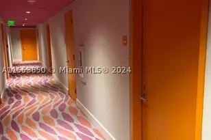 31 SE 6th, Miami, FL 33131 - Photo 18