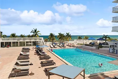 5401 Collins #209, Miami Beach, FL 33140 - Photo 6