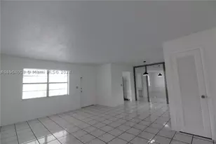 580 Egret, Hallandale, FL 33009 - Photo 26