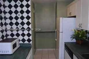 1450 NE 170th, North Miami Beach, FL 33162 - Photo 6