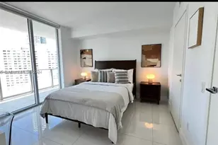 1300 Brickell Bay, Miami, FL 33131 - Photo 10