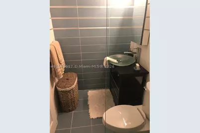 5401 Collins #410, Miami Beach, FL 33140 - Photo 16
