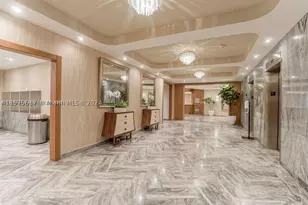 5401 Collins, Miami Beach, FL 33140 - Photo 8