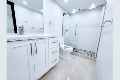 11930 NE 19th #3, North Miami, FL 33181 - Photo 20