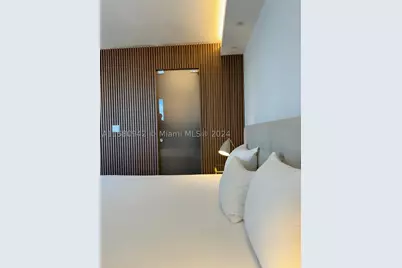 2301 Collins #837, Miami Beach, FL 33139 - Photo 12