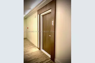2301 Collins #837, Miami Beach, FL 33139 - Photo 32