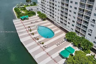 400 Kings Point, Sunny Isles Beach, FL 33160 - Photo 6