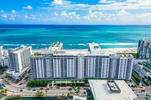 2301 Collins, Miami Beach, FL 33139 - Photo 2