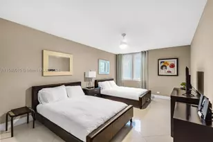 2301 Collins, Miami Beach, FL 33139 - Photo 18