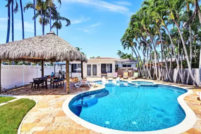 1206 Lincoln, Hollywood, FL 33019 - Photo 2