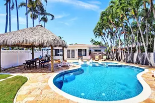 1206 Lincoln, Hollywood, FL 33019 - Photo 2