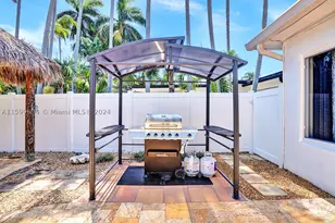 1206 Lincoln, Hollywood, FL 33019 - Photo 40