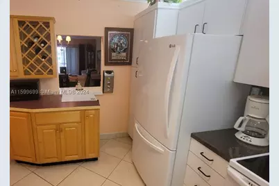 [Address not provided], Pembroke Pines, FL 33025 - Photo 4