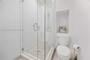 [Address not provided], Hallandale Beach, FL 33009 - Photo 38