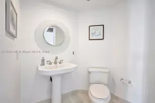 3370 Hidden Bay, Aventura, FL 33180 - Photo 30
