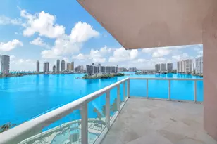 3370 Hidden Bay, Aventura, FL 33180 - Photo 8