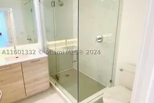 16385 Biscayne, North Miami Beach, FL 33160 - Photo 20