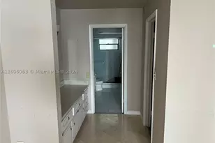 4000 NE 170th, North Miami Beach, FL 33160 - Photo 14