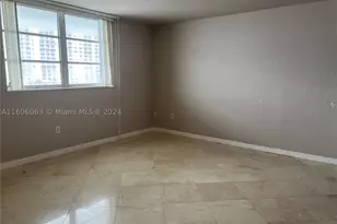 4000 NE 170th, North Miami Beach, FL 33160 - Photo 10