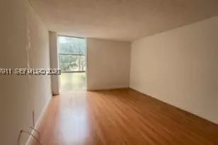 2350 NE 135th, North Miami, FL 33181 - Photo 10