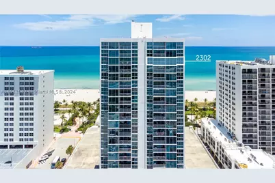 2655 Collins #2302, Miami Beach, FL 33140 - Photo 10