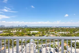 2655 Collins, Miami Beach, FL 33140 - Photo 4